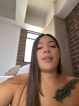 Latina vanessa online show from August 6, 4:09 pm