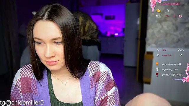 Snapshot of ChloeMillerMeow chatting on February 1, 10:13 pm ChloeMillerMeow online show from February 1, 10:13 pm
