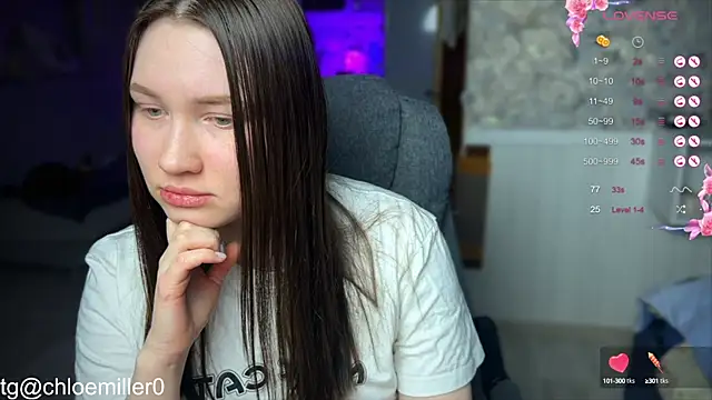 Snapshot of ChloeMillerMeow chatting on February 10, 9:15 pm ChloeMillerMeow online show from February 10, 9:15 pm