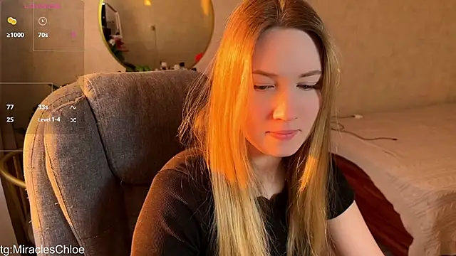 ChloeMillerMeow online show from May 4, 12:39 am