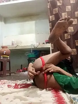 UrvashiRani online show from May 4, 2:13 pm