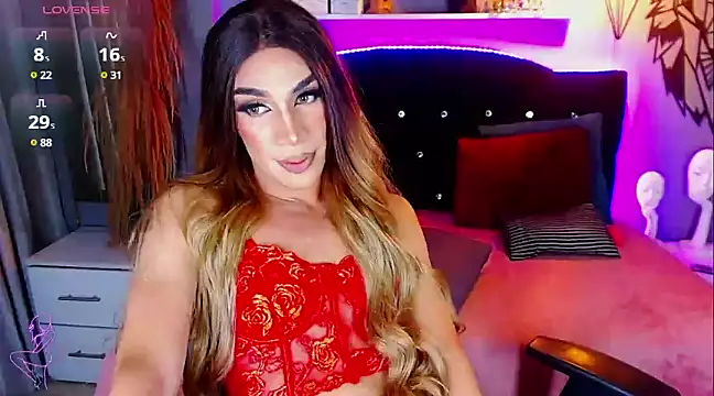 camila hootie online show from March 16, 6:42 am