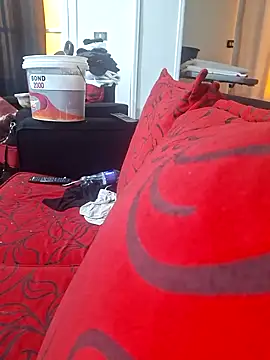 Snapshot of Rozittaa chatting on February 13, 2:57 pm Rozittaa online show from February 13, 2:57 pm