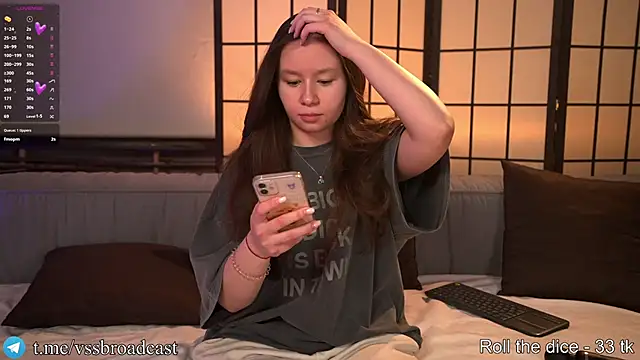 stayin alive  online show from December 18, 9:29 pm