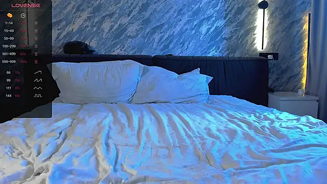 Snapshot of laflamebella chatting on February 18, 5:20 am laflamebella online show from February 18, 5:20 am