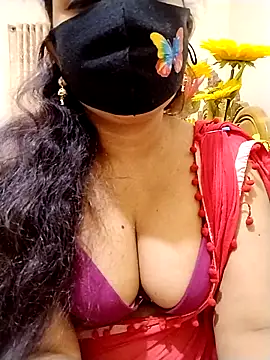 Ameera19 online show from March 1, 6:10 pm