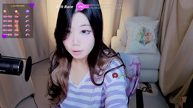 Snapshot of CryKuro_ chatting on September 8, 3:00 pm CryKuro online show from September 8, 3:00 pm