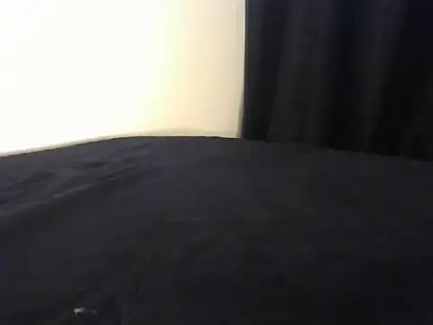 Snapshot of _luna_nyx chatting on December 5, 2:11 pm luna nyx online show from December 5, 2:11 pm