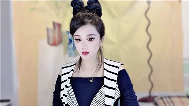 VIWVI online show from November 6, 4:57 am