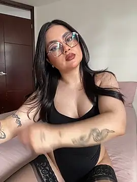 Snapshot of montmariana chatting on June 18, 7:18 pm montmariana online show from June 18, 7:18 pm