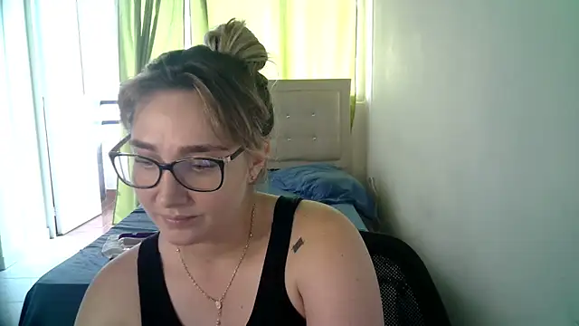 katy pp online show from October 23, 9:57 pm