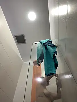 katy pp online show from November 29, 8:12 pm