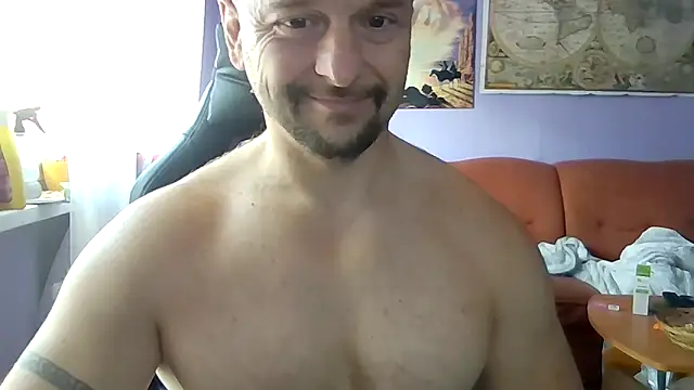 Snapshot of Sports-beast chatting on October 31, 9:54 am Sports-beast online show from October 31, 9:54 am