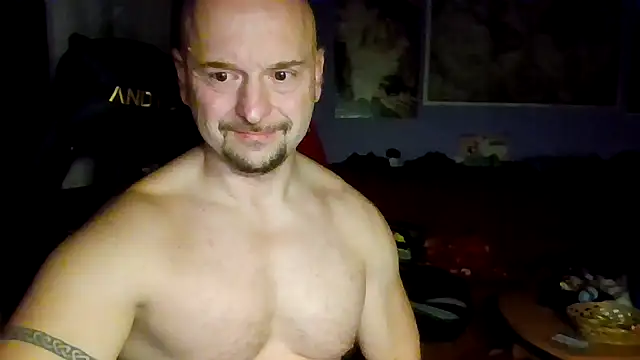 Snapshot of Sports-beast chatting on November 7, 9:59 pm Sports-beast online show from November 7, 9:59 pm