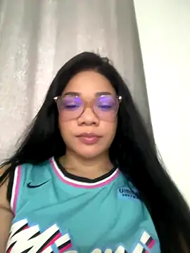 ashley Tompson1 online show from October 27, 12:42 pm