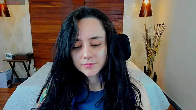 KatherineBond online show from January 29, 12:22 am