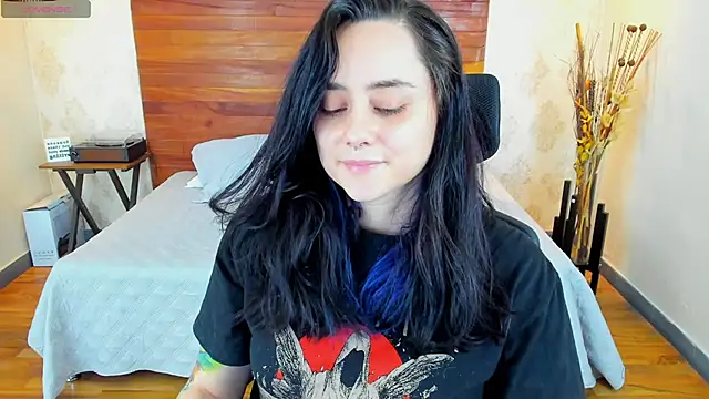 KatherineBond online show from February 7, 8:53 pm