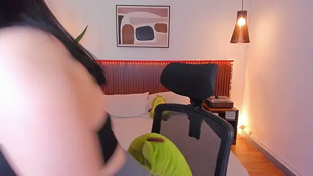 KatherineBond online show from September 12, 7:36 pm