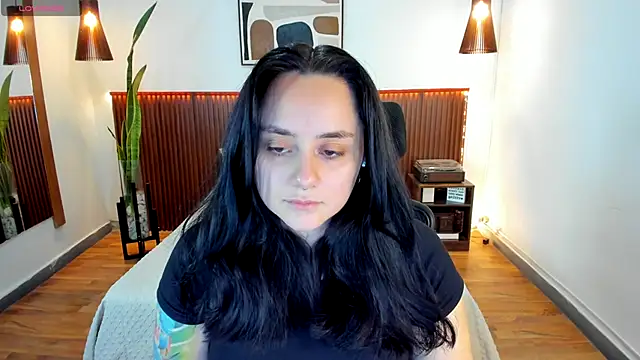 KatherineBond online show from October 18, 8:09 pm