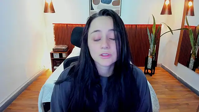 KatherineBond online show from February 23, 7:00 pm