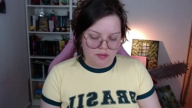 Snapshot of Gabiwaifu chatting on July 14, 2:38 am Gabiwaifu online show from July 14, 2:38 am