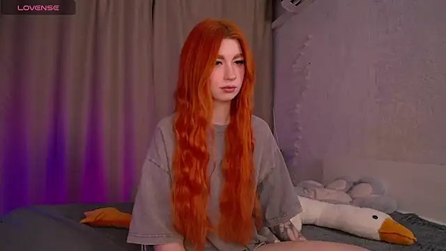 Snapshot of Evaa_Moonn_ chatting on December 16, 3:40 am Evaa Moonn  online show from December 16, 3:40 am