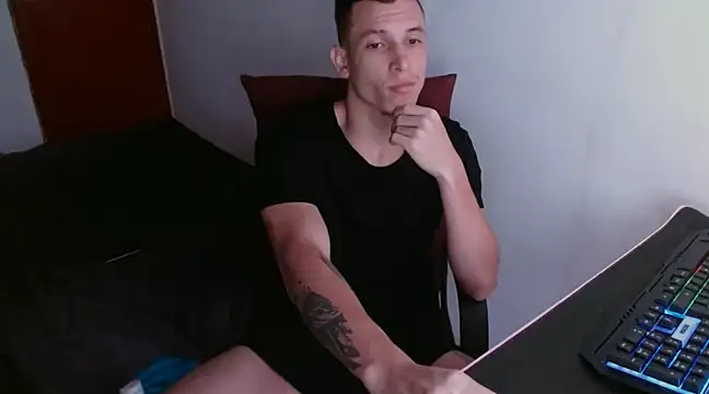 deividcloud36 online show from January 5, 10:50 pm