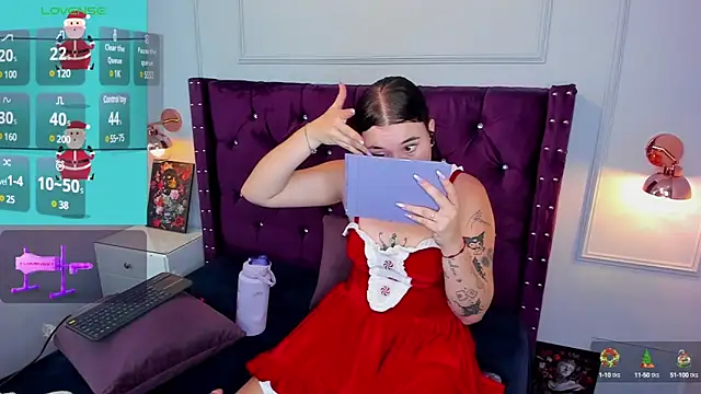 Snapshot of Danee_19_ chatting on December 30, 12:42 pm Danee 19 online show from December 30, 12:42 pm