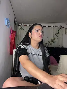 Snapshot of JazminTaylor chatting on March 10, 11:06 pm JazminTaylor online show from March 10, 11:06 pm