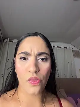 Snapshot of JazminTaylor chatting on October 12, 3:38 am JazminTaylor online show from October 12, 3:38 am