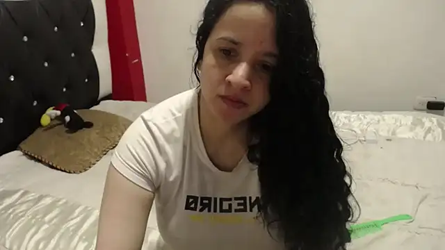 Katty Bones online show from October 30, 1:56 pm