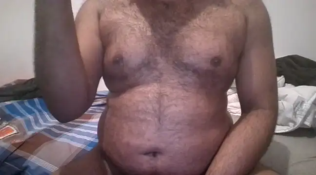 Indianluckyboytits online show from December 18, 1:37 am