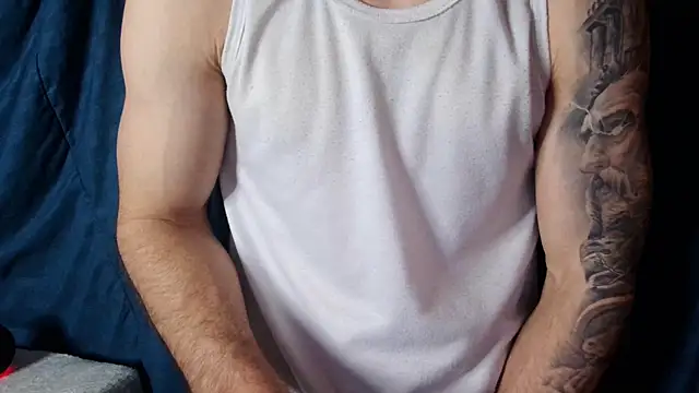 Snapshot of Kenner_fox77 chatting on December 27, 7:18 am Kenner fox77 online show from December 27, 7:18 am