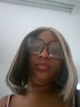 Adelehottman online show from November 7, 12:49 pm