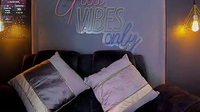 LOLIITA  LOVE online show from December 19, 6:59 pm