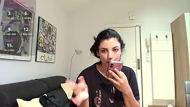 Arya 33 online show from September 19, 6:15 am