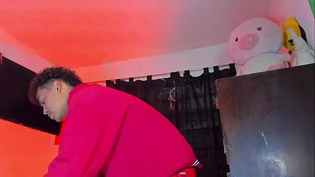 Snapshot of visaelX chatting on December 24, 8:05 pm visaelX online show from December 24, 8:05 pm