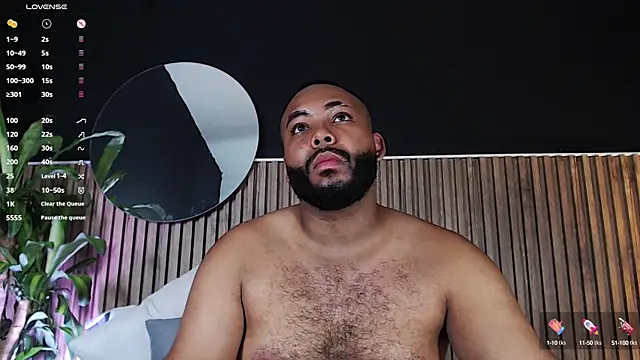 DilanJonnes  online show from December 14, 1:06 am