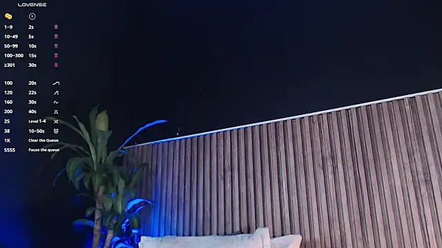 DilanJonnes  online show from January 15, 10:02 pm