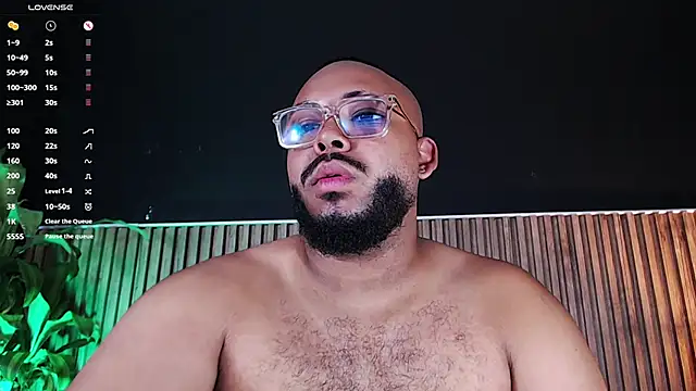 DilanJonnes  online show from March 13, 12:05 am