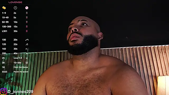 DilanJonnes  online show from October 3, 11:13 pm