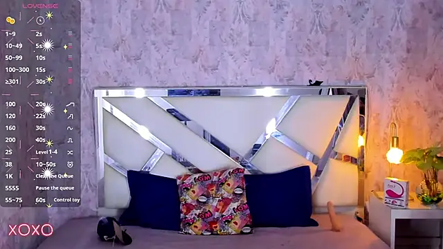 Snapshot of dominic_thailor chatting on November 4, 2:05 pm dominic thailor online show from November 4, 2:05 pm