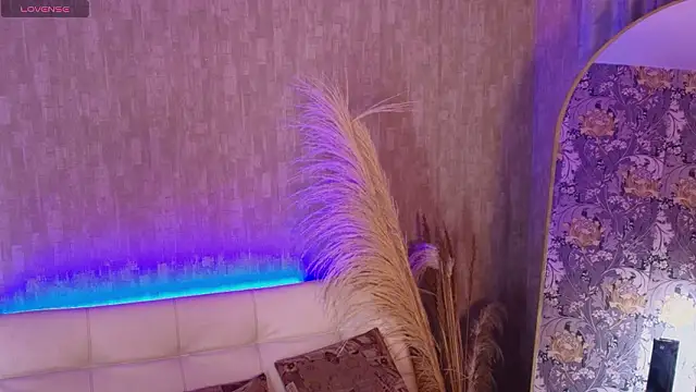 Snapshot of dominic_thailor chatting on February 23, 5:10 pm dominic thailor online show from February 23, 5:10 pm