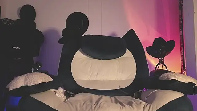 Ash gusbig online show from March 15, 3:34 am