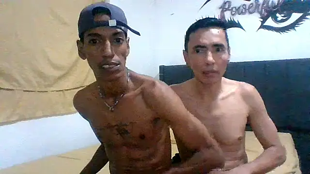 AlbertBigCock online show from June 15, 11:18 pm