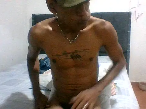 Snapshot of AlbertBigCock chatting on July 24, 10:24 am AlbertBigCock online show from July 24, 10:24 am