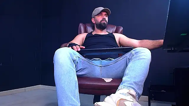 Snapshot of JackEthann chatting on September 13, 5:07 am JackEthann online show from September 13, 5:07 am