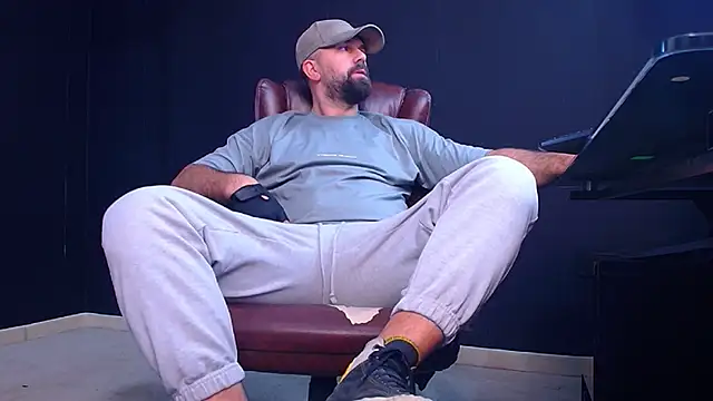 Snapshot of JackEthann chatting on October 1, 4:29 am JackEthann online show from October 1, 4:29 am