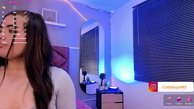 cattaleya    online show from March 1, 4:47 am