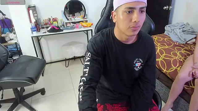 Max kony online show from March 22, 4:24 am